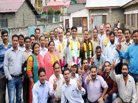 Hari singh president of primary taecher acc.